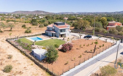 Townhouse in Loule (Sao Sebastiao), Algarve, Portugal 1