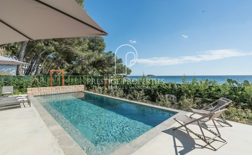Villa in Santa Eularia des Riu, Balearic Islands, Spain 1