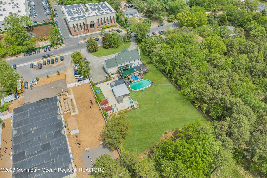 House in Lakewood Township, New Jersey, United States 4 - 14704204
