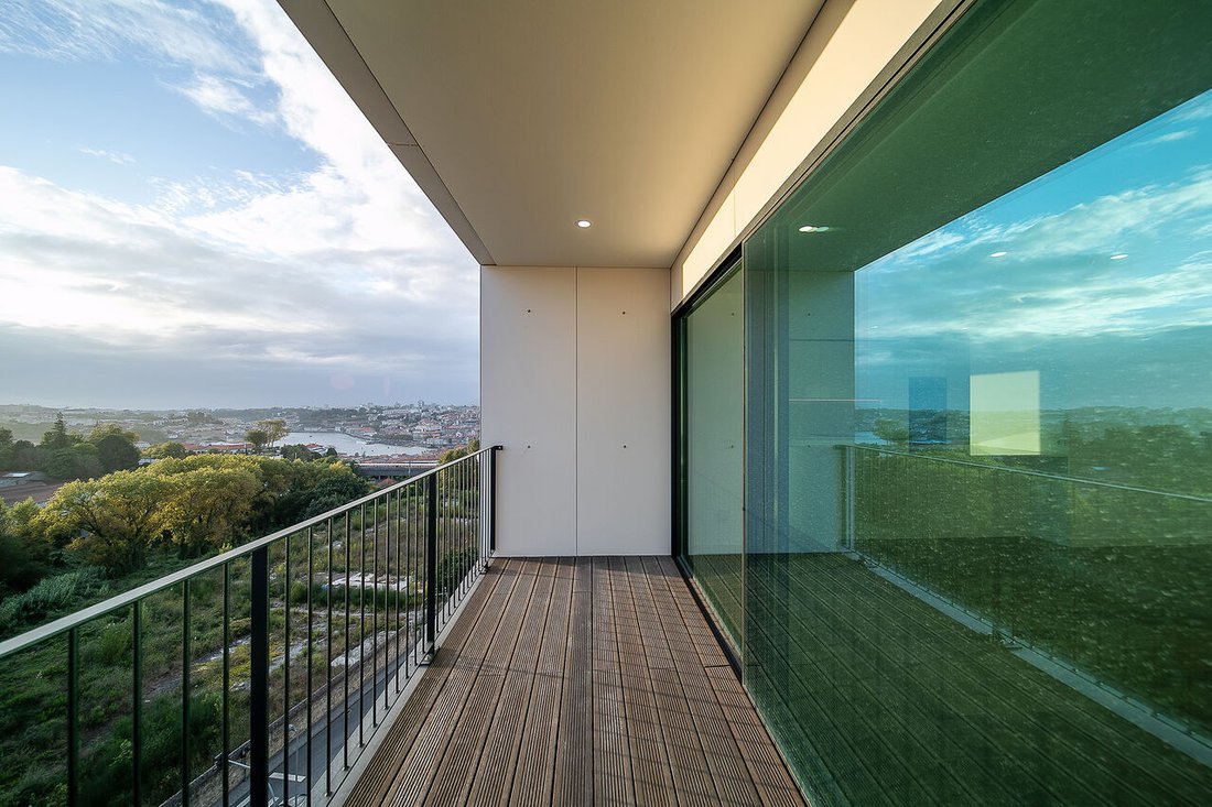 Apartment Vila Nova De Gaia In Vila Nova De Gaia, Porto District, Portugal For Sale (14704400)