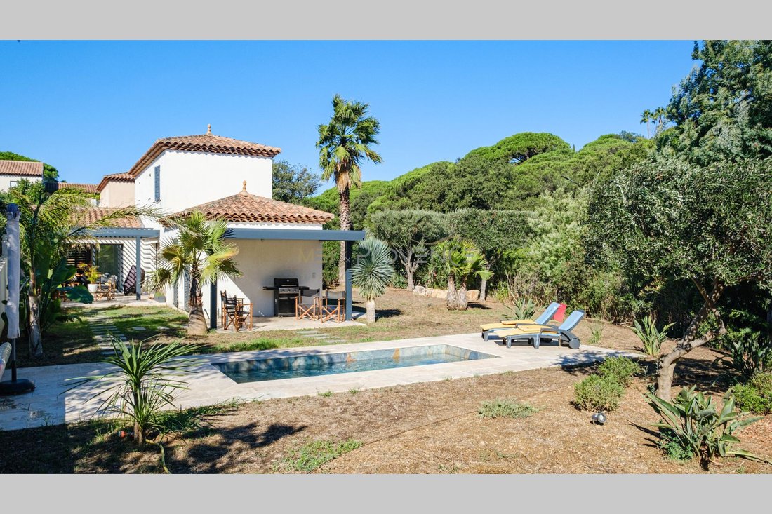 Villa in Nartelle-Noyer-Bellevue-bd des Sardinaux, Sainte-Maxime, France 2 - 14703435