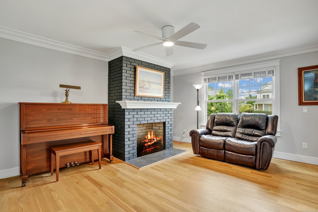 687 Stillson Road, Fairfield, Ct 06824 In Fairfield, Connecticut