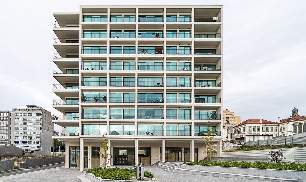 Apartment Vila Nova De Gaia In Vila Nova De Gaia, Porto District, Portugal For Sale (14704400)