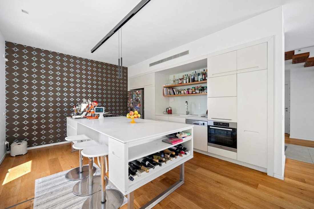 House in Or Akiva, Haifa District, Israel 5 - 14706190
