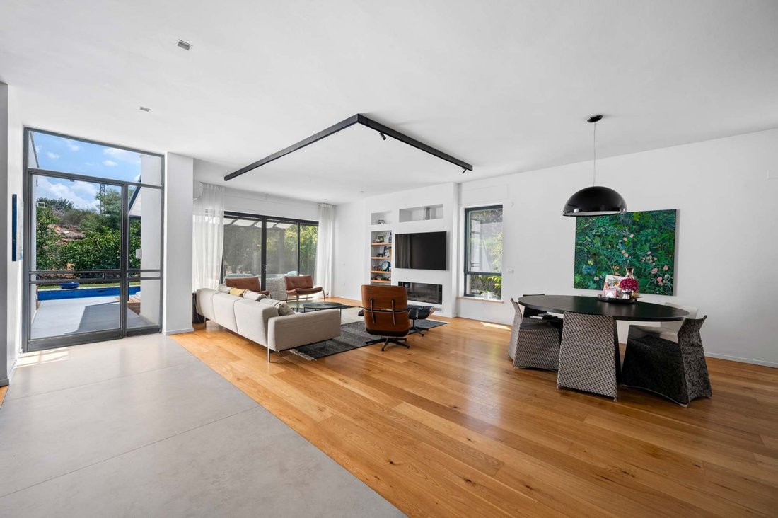House in Or Akiva, Haifa District, Israel 2 - 14706190