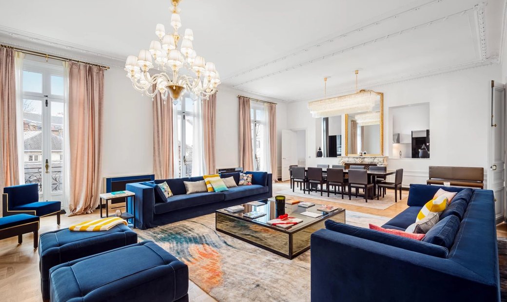 Paris 7e Boulevard Saint Germain In Paris, île De France, France For