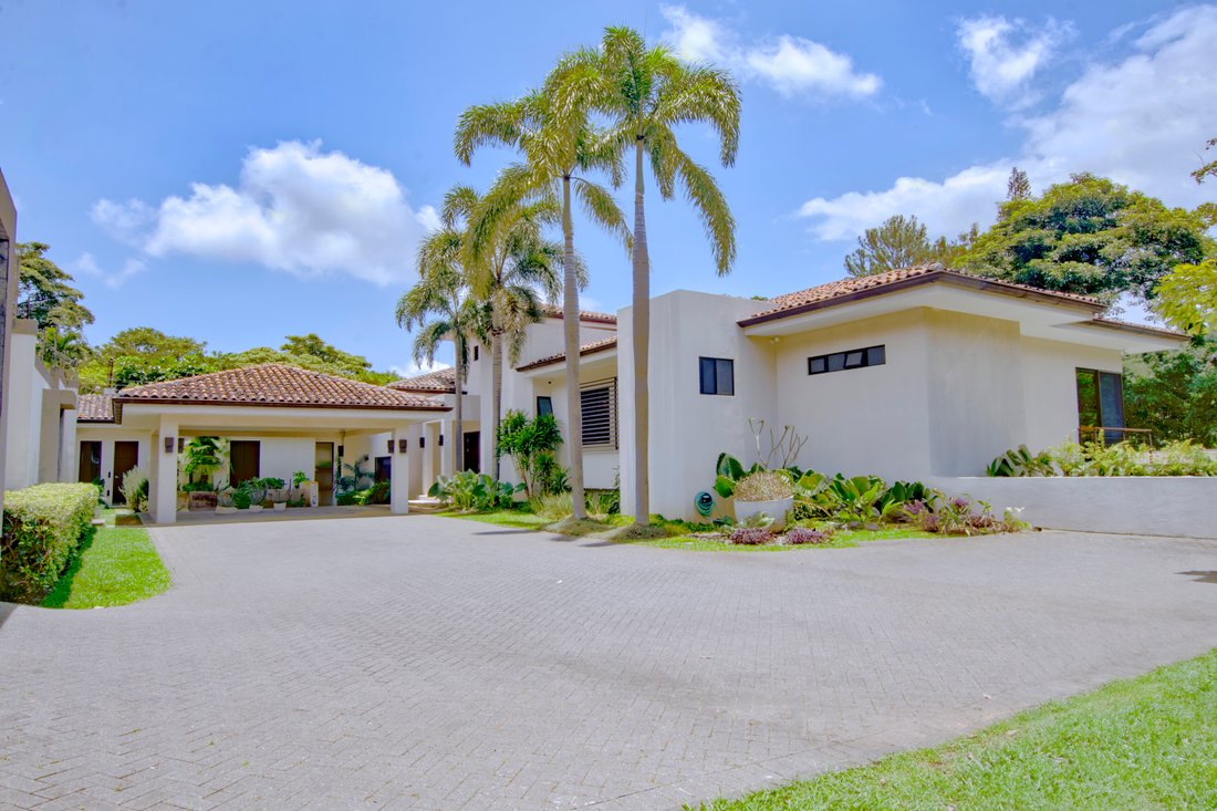 House in San Rafael de Escazú, San José Province, Costa Rica 1 - 14706830
