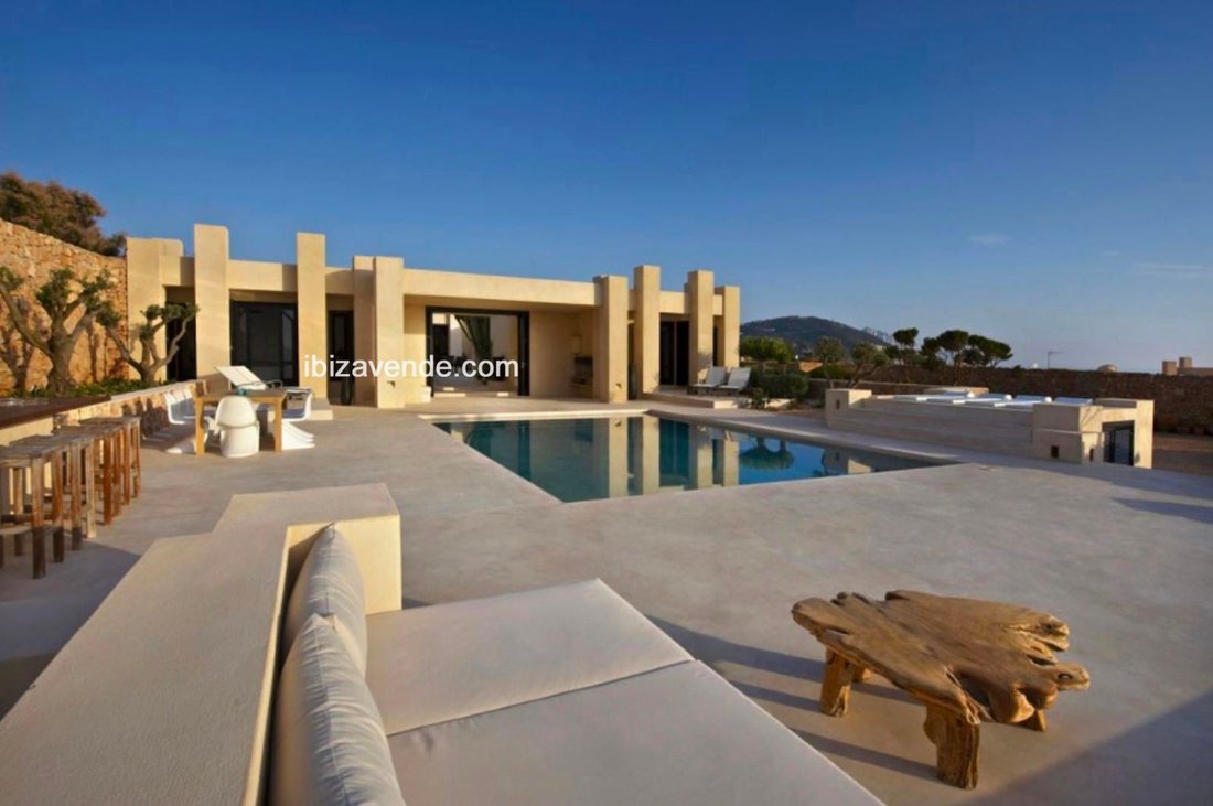 Villa in Balearic Islands, Spain 1 - 14707692