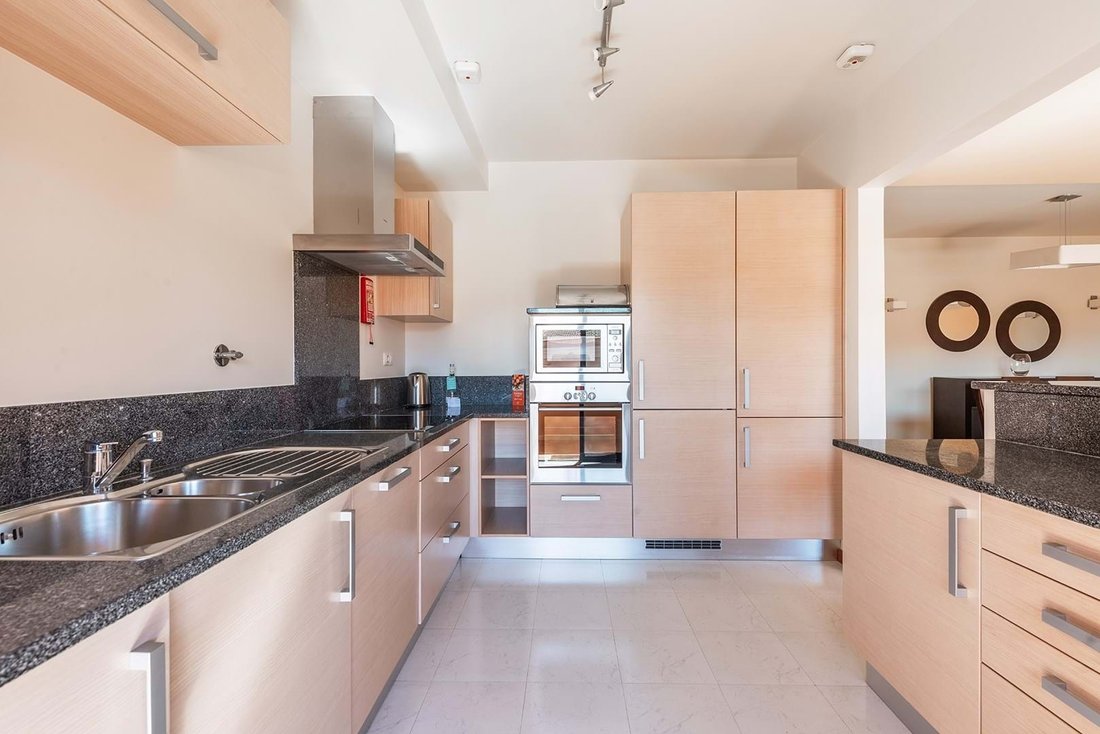 Praia Da Luz Apartment In Praia Da Luz, Faro, Portugal For Sale (14708726)