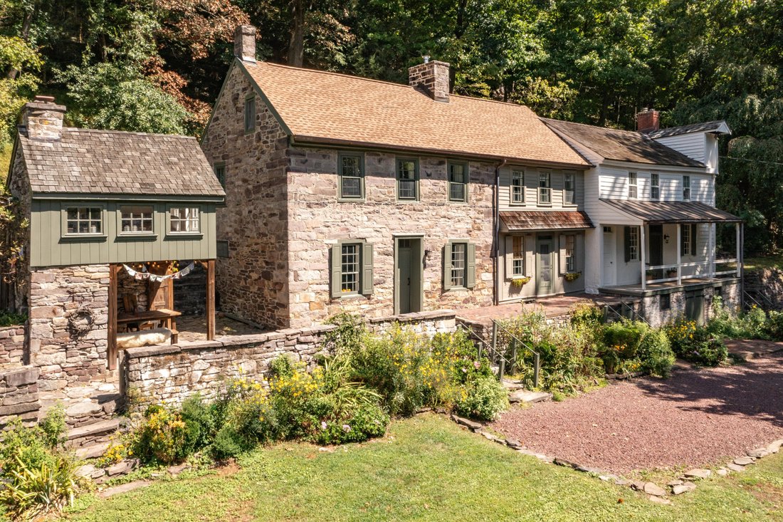 2200 Daniel Bray Highway, Stockton, Nj In Stockton, New Jersey, United