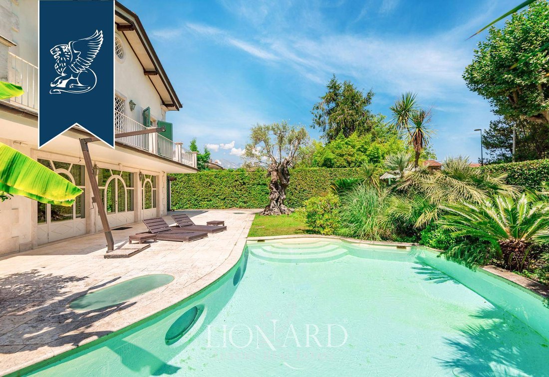 Villa in Roma Imperiale, Forte dei Marmi, Tuscany 2 - 14708794
