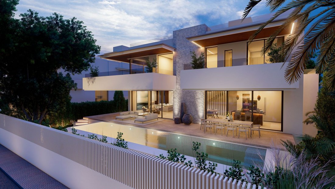 Villa in San Pedro de Alcantara, Andalusia, Spain 4 - 14707221