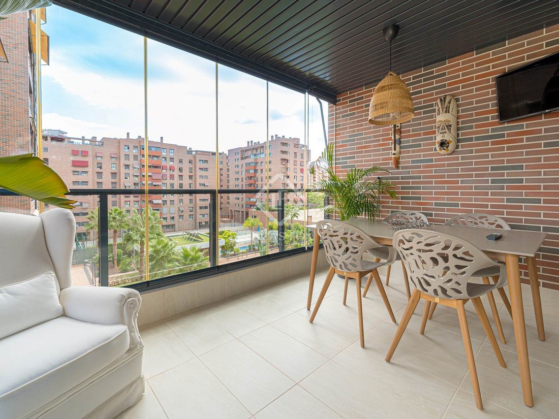 Appartamento a Alicante, Comunità Valenzana, Spagna 1 - 14707393