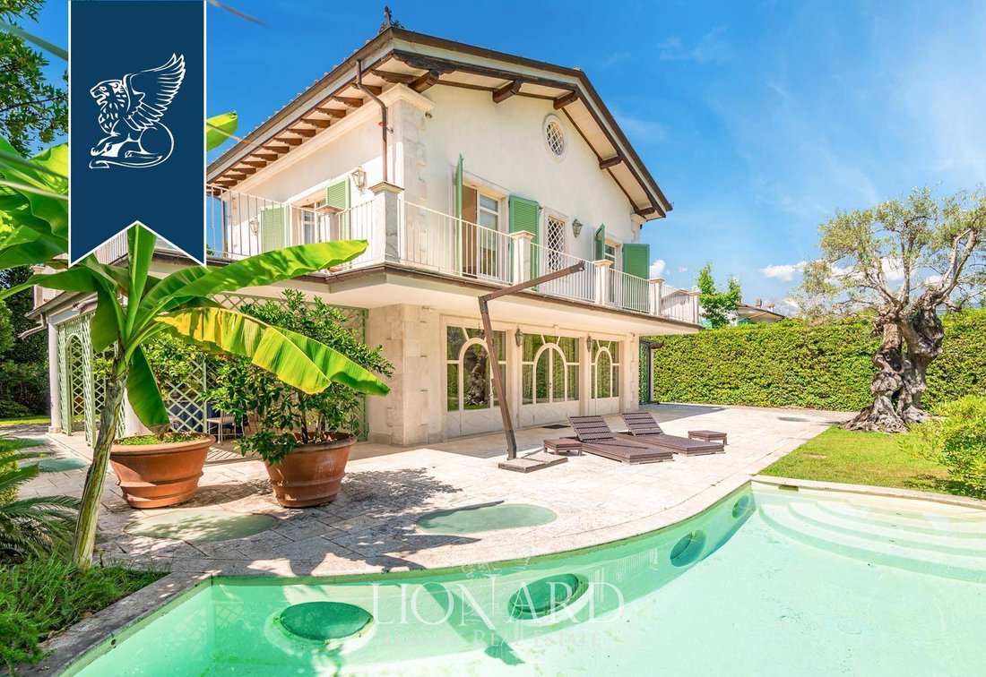 Villa in Roma Imperiale, Forte dei Marmi, Tuscany 1 - 14708794