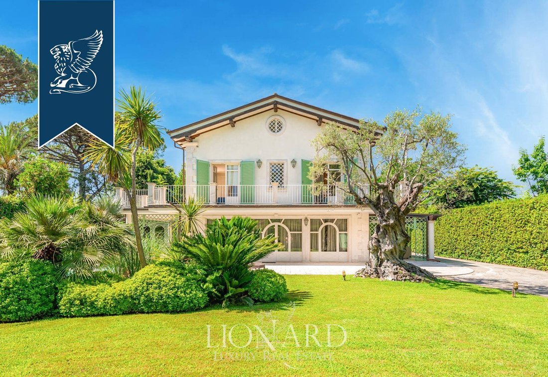 Villa in Roma Imperiale, Forte dei Marmi, Tuscany 3 - 14708794