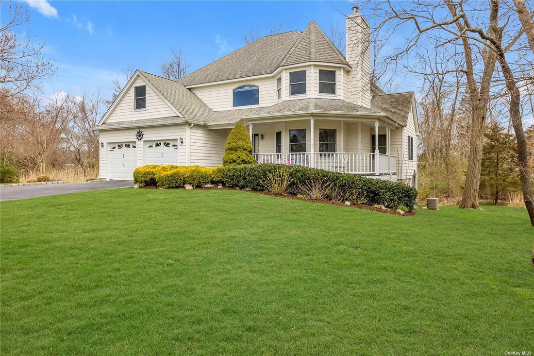 Residential Jamesport In Jamesport, New York, United States For Sale