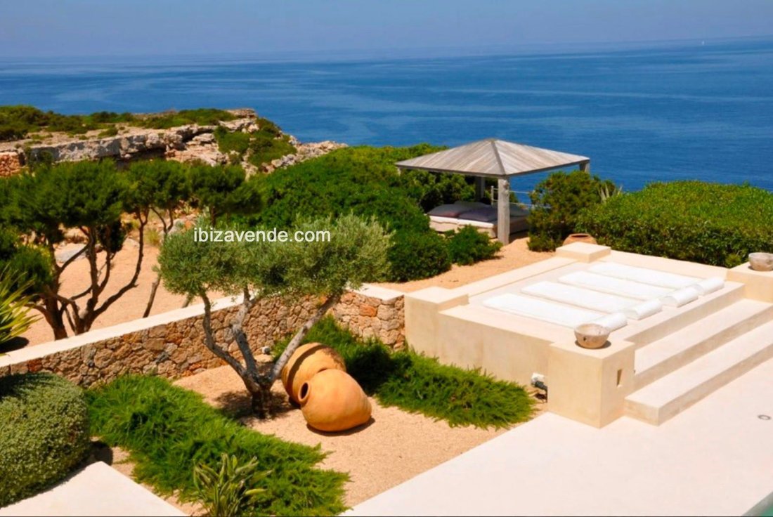 Villa in Balearic Islands, Spain 3 - 14707692