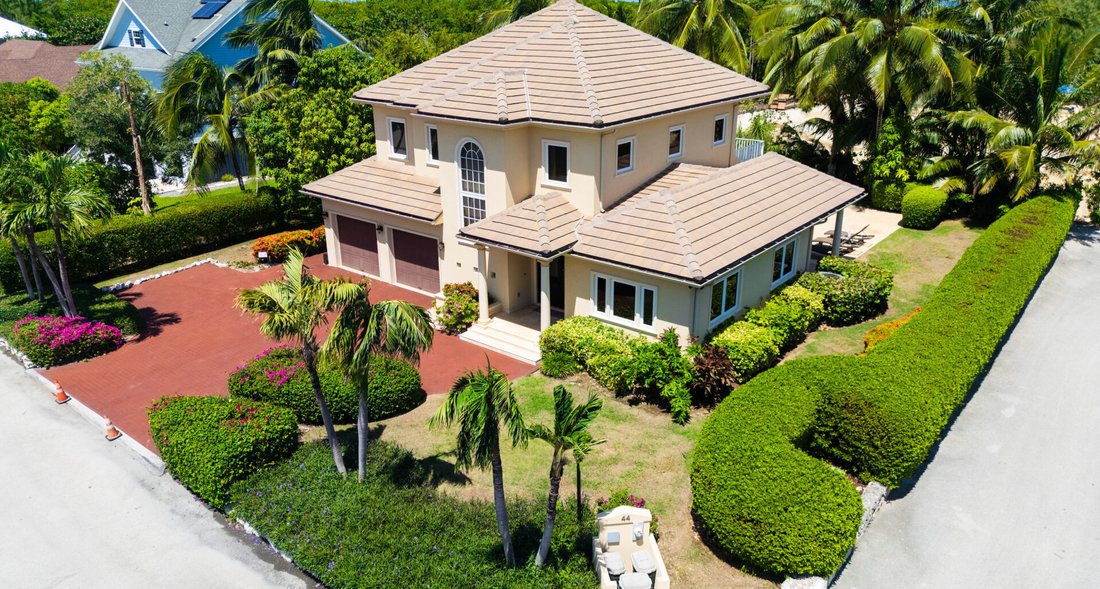 House in George Town, George Town, Cayman Islands 1 - 14708919