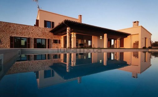Casa de Campo en Las Salinas, Islas Baleares, España 1