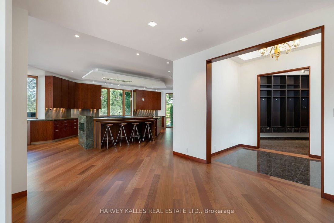 Casa in Toronto, Ontario, Canada 5 - 14707205