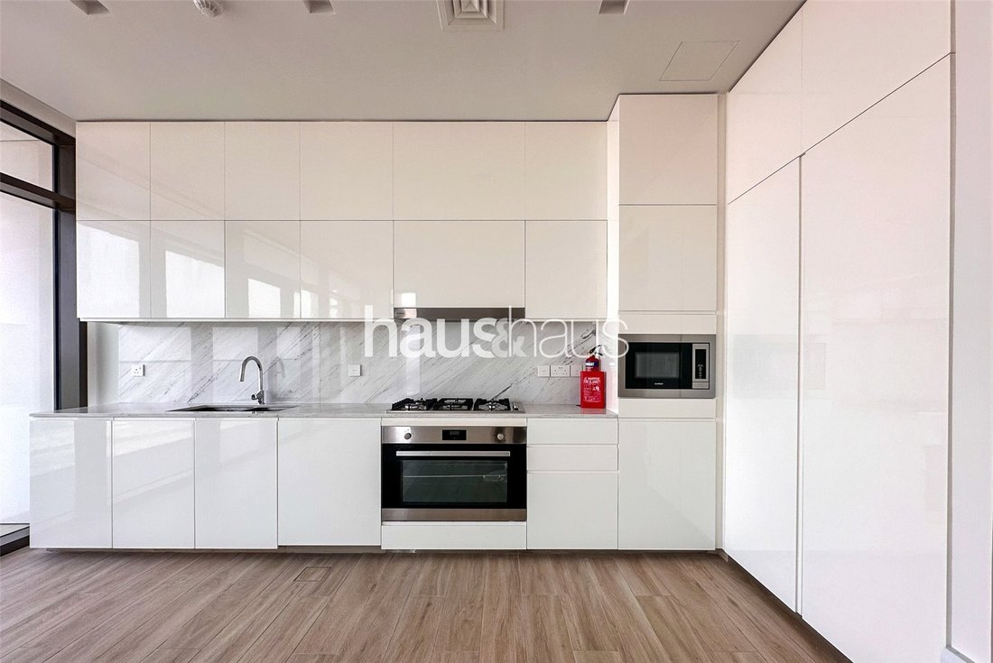 Best Price Prime Unit Vacant Key In Dubai, Dubai, United Arab