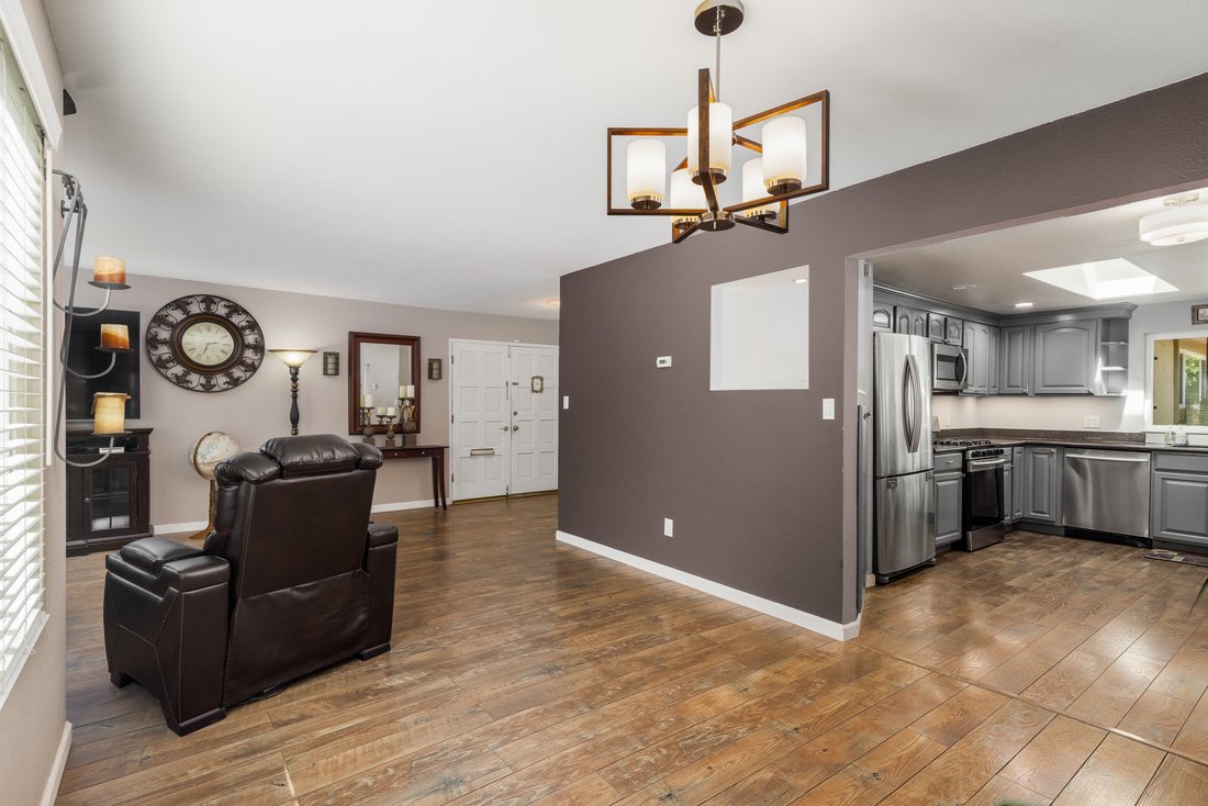 Valley Beauty In Santa Rosa, California, United States For Sale