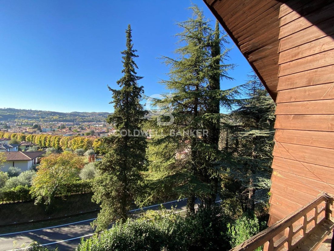 House in Cunettone, Lombardy, Italy 4 - 14708545