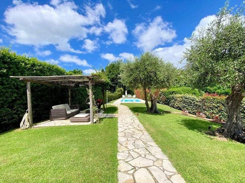 Country House in Camaiore, Tuscany, Italy 5 - 14708554