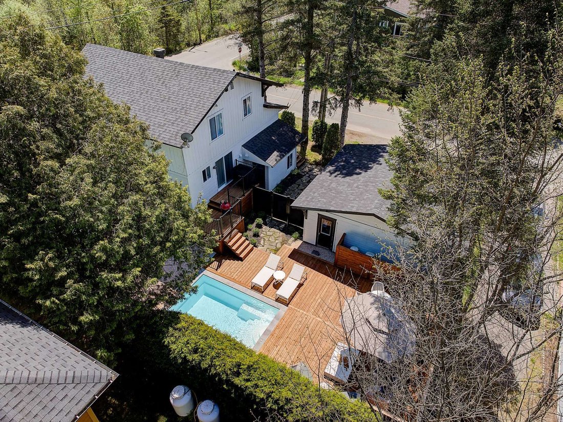 Saint Sauveur, Qubec In Saint Sauveur, Quebec, Canada For Sale (14708146)