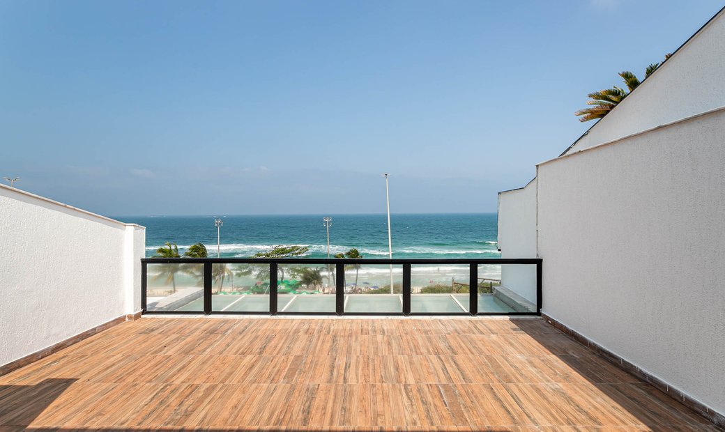 House For Sale With 5,759 Square Dans Rio De Janeiro, Rio De Janeiro