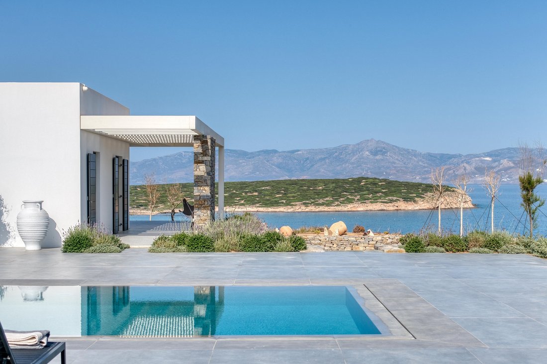 Villa in Paros, Aegean, Greece 1 - 14709483