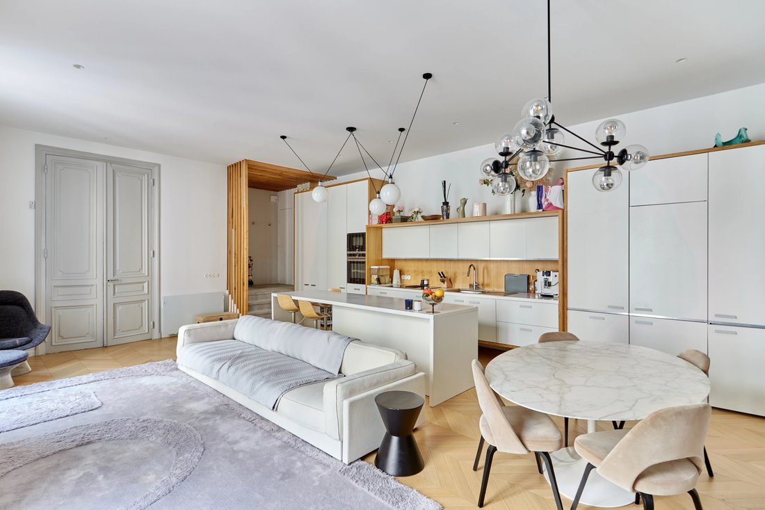 Paris,île De France,France In Paris, France For Sale (14665113)