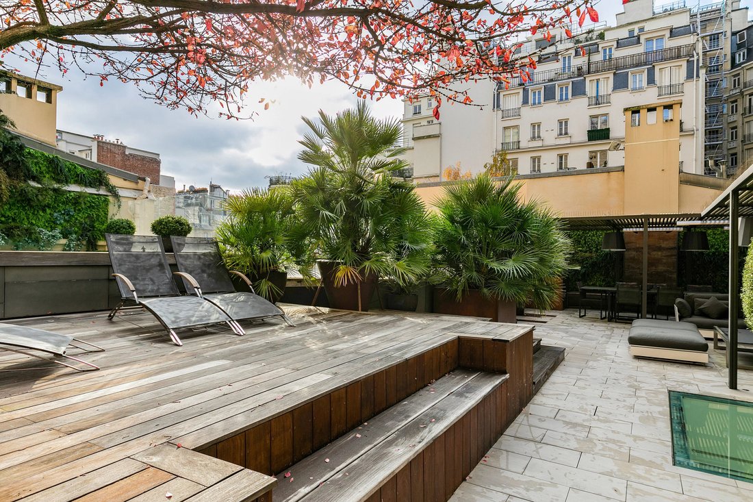 Paris 16th District An Exceptional Private Mansion In Paris, France