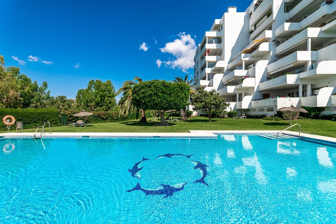 Apartment in Guadalmina Alta, San Pedro de Alcantara, Spain 1 - 14709980