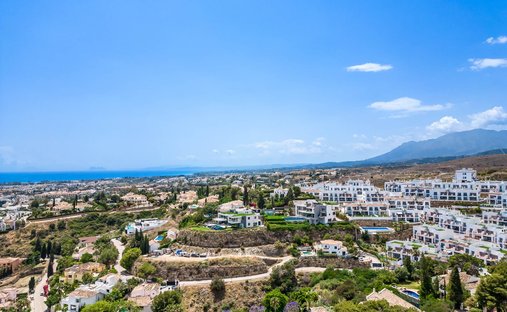 Terreno a El Paraíso, Benahavís, Spagna 1