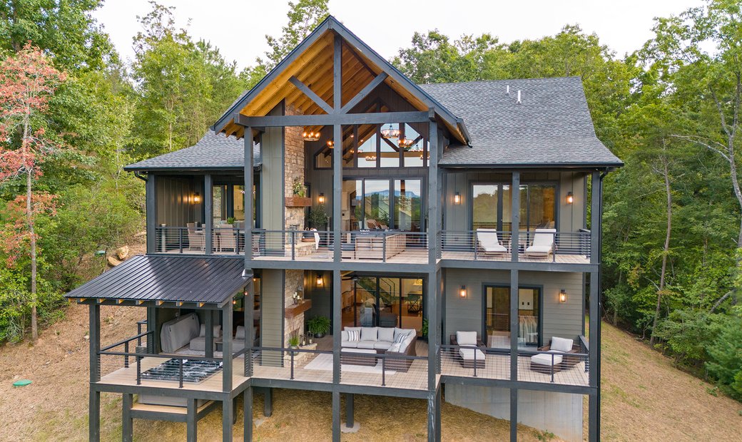 Private Retreat In An Upscale Mountain In Blue Ridge, United