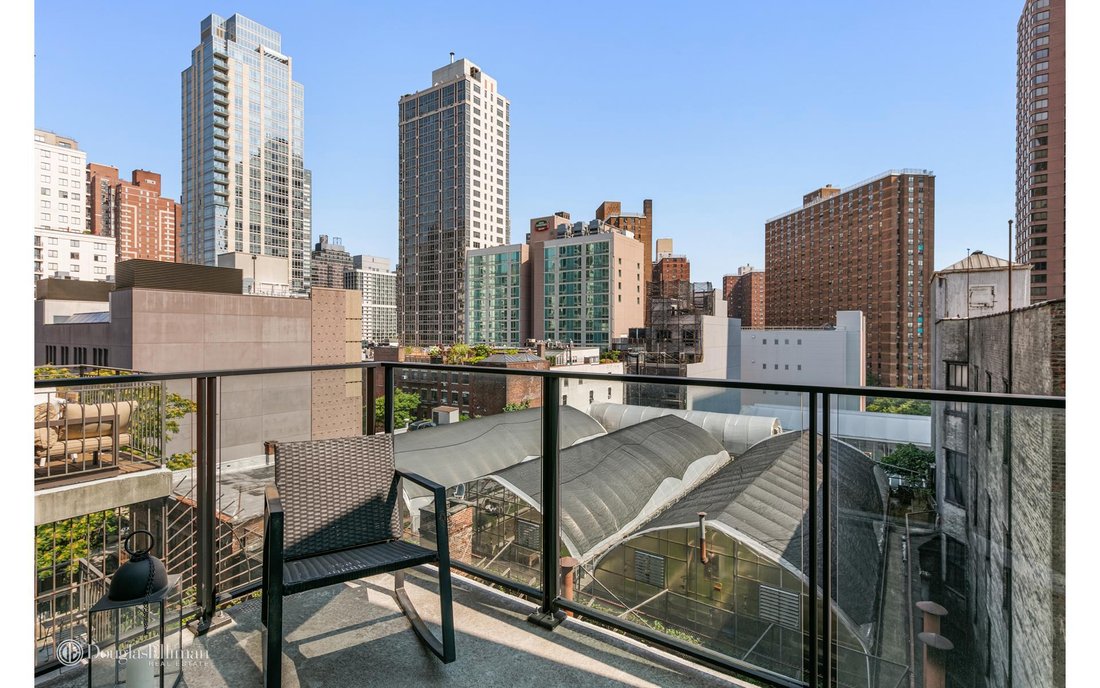 Condo New York In New York, New York, United States For Sale (14710943)