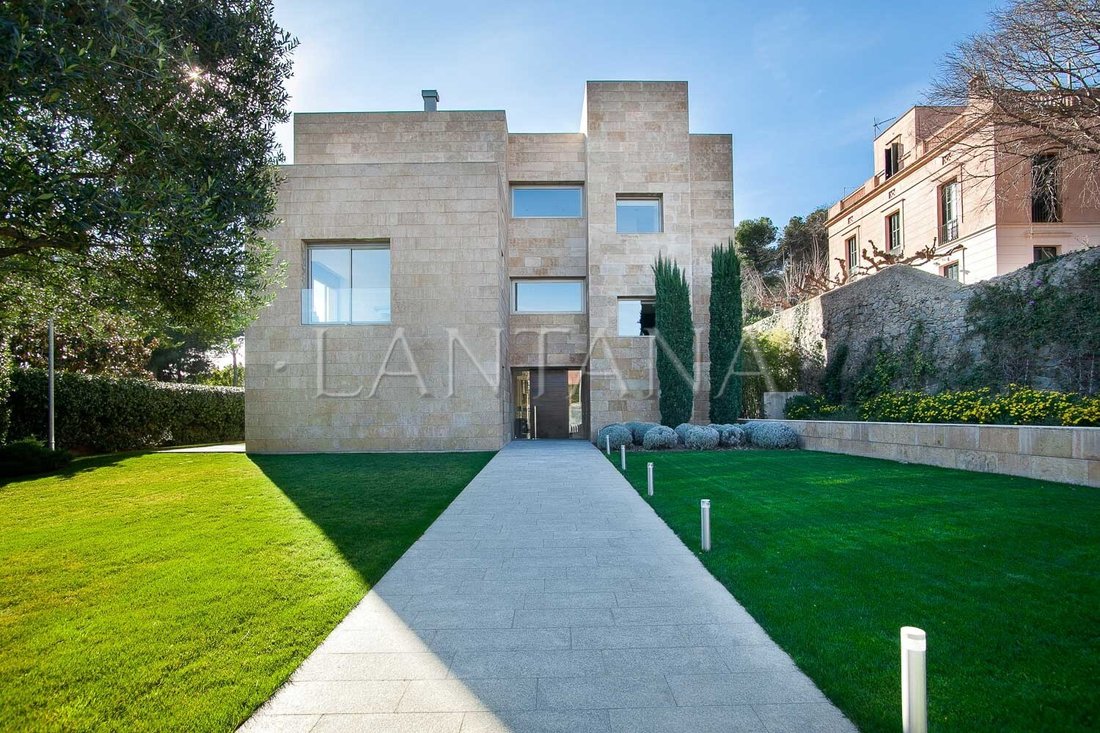 House in Les Corts, Barcelona, Spain 2 - 14709823