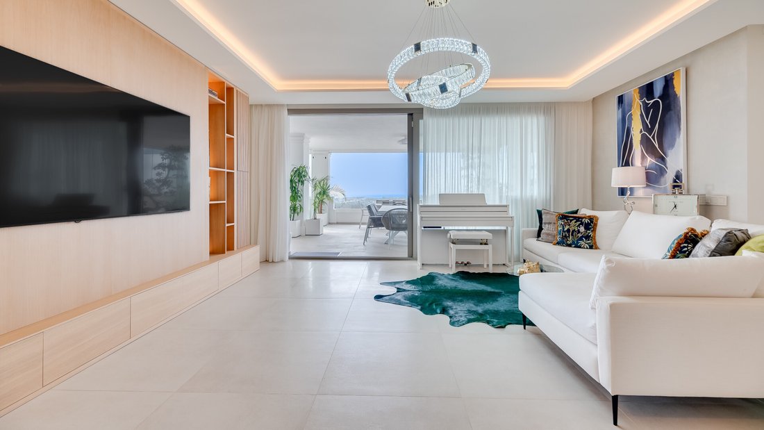 Apartment in Nueva Andalucia, Marbella, Spain 2 - 14709824