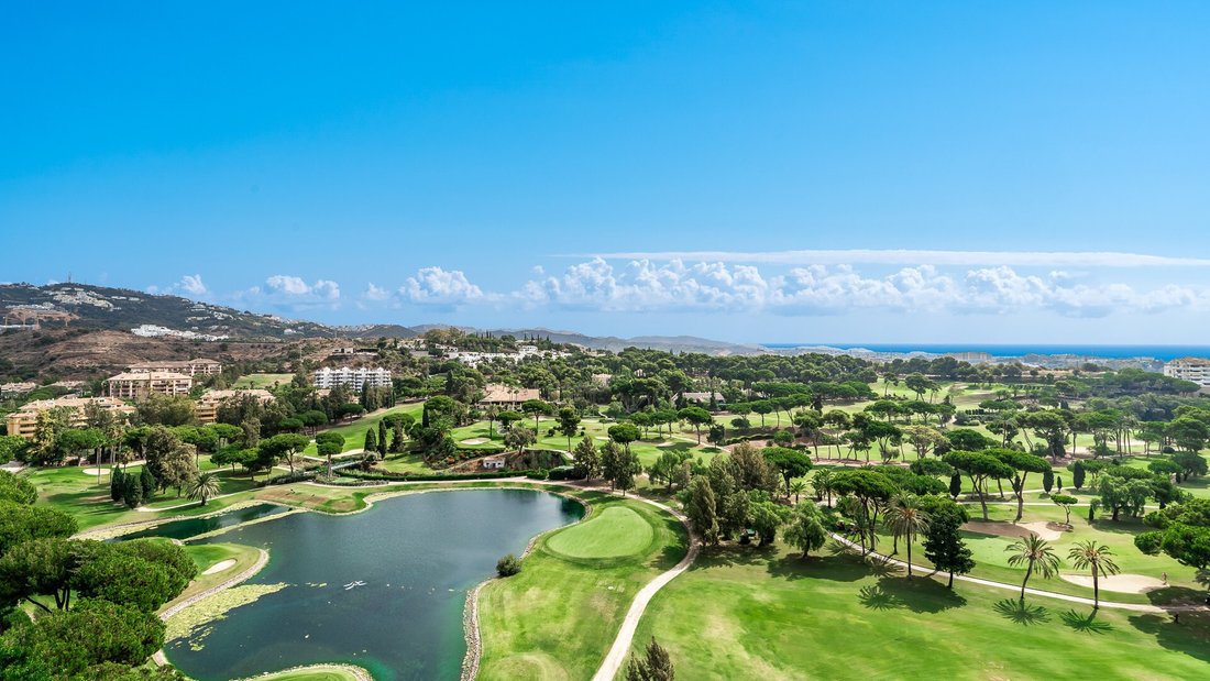 Apartment in Rio Real, Marbella, Andalusia 1 - 14710151