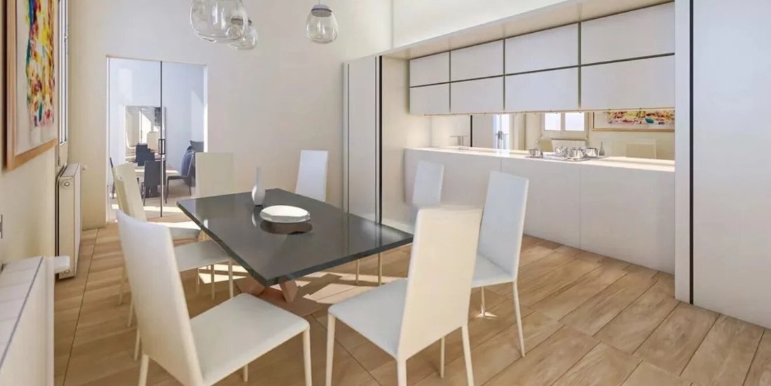 Venice Castello Renovated Apartment In Venice, Italy For Sale