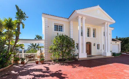 Villa in Elviria-Cabopino, Marbella, Spain 1