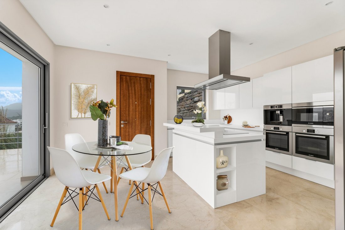 Villa in Benahavis, Andalusia, Spain 3 - 14709923