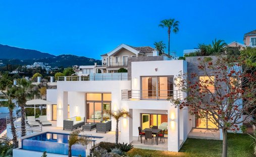 Villa in Benahavis, Andalusia, Spain 1