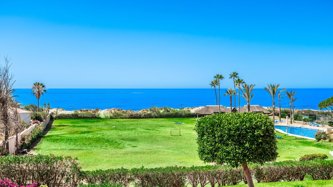 Apartment in Elviria-Cabopino, Marbella, Spain 2 - 14710143