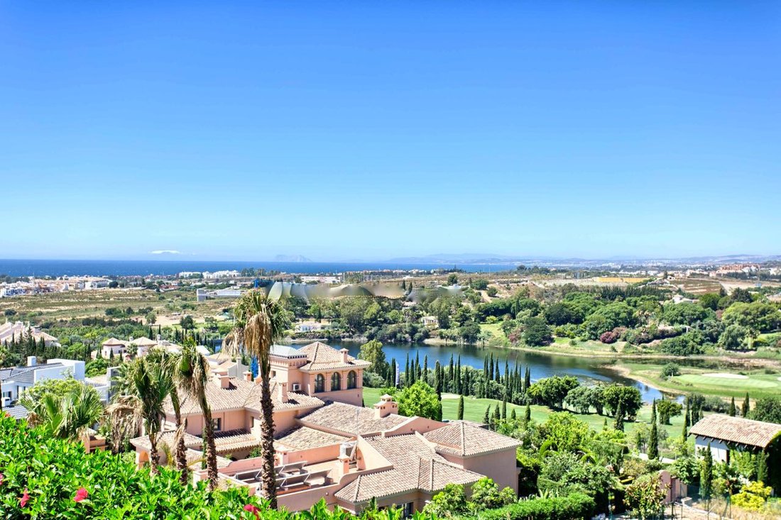 Land in Benahavis, Andalusia, Spain 3 - 14709886