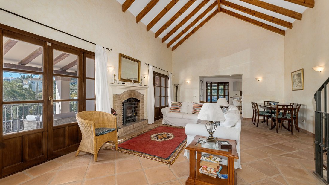 Villa in El Paraíso, Benahavis, Spain 5 - 14709895