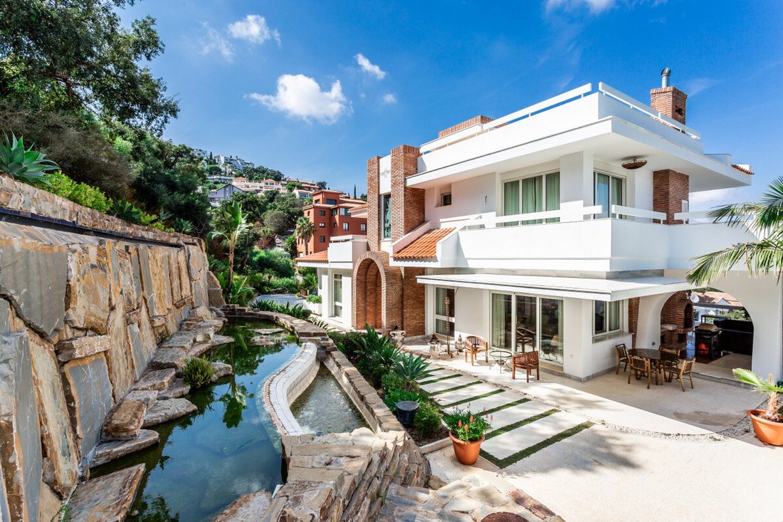 Villa in Elviria-Cabopino, Marbella, Spain 3 - 14709520