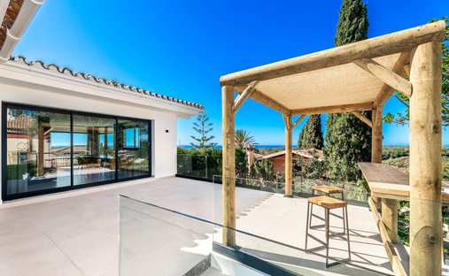 Villa in Elviria-Cabopino, Marbella, Spain 1