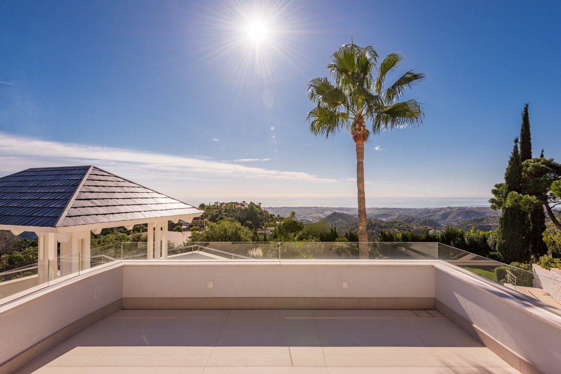 Villa in La Zagaleta, Benahavis, Andalusia 5 - 14709597